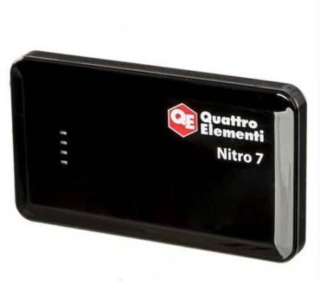Пусковое устройство QUATTRO ELEMENTI Nitro  7  (12В, 7500 мАч, 400А,  USB, LCD -  фонарь) 790-304. Артикул 790-304